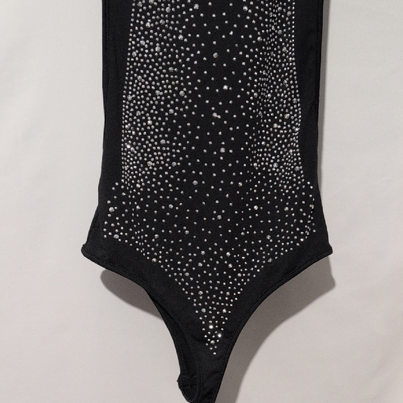 HL Black Sparkling Rhinestone Bodysuit - Kids Size Medium - Picture 3 of 5